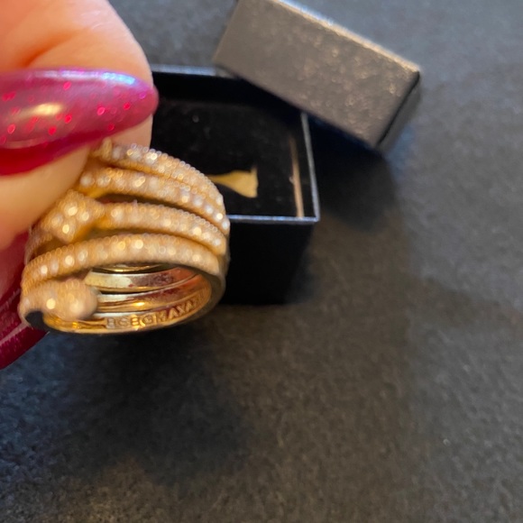 BCBG gold tone and crystal ring size 6 - Picture 3 of 4